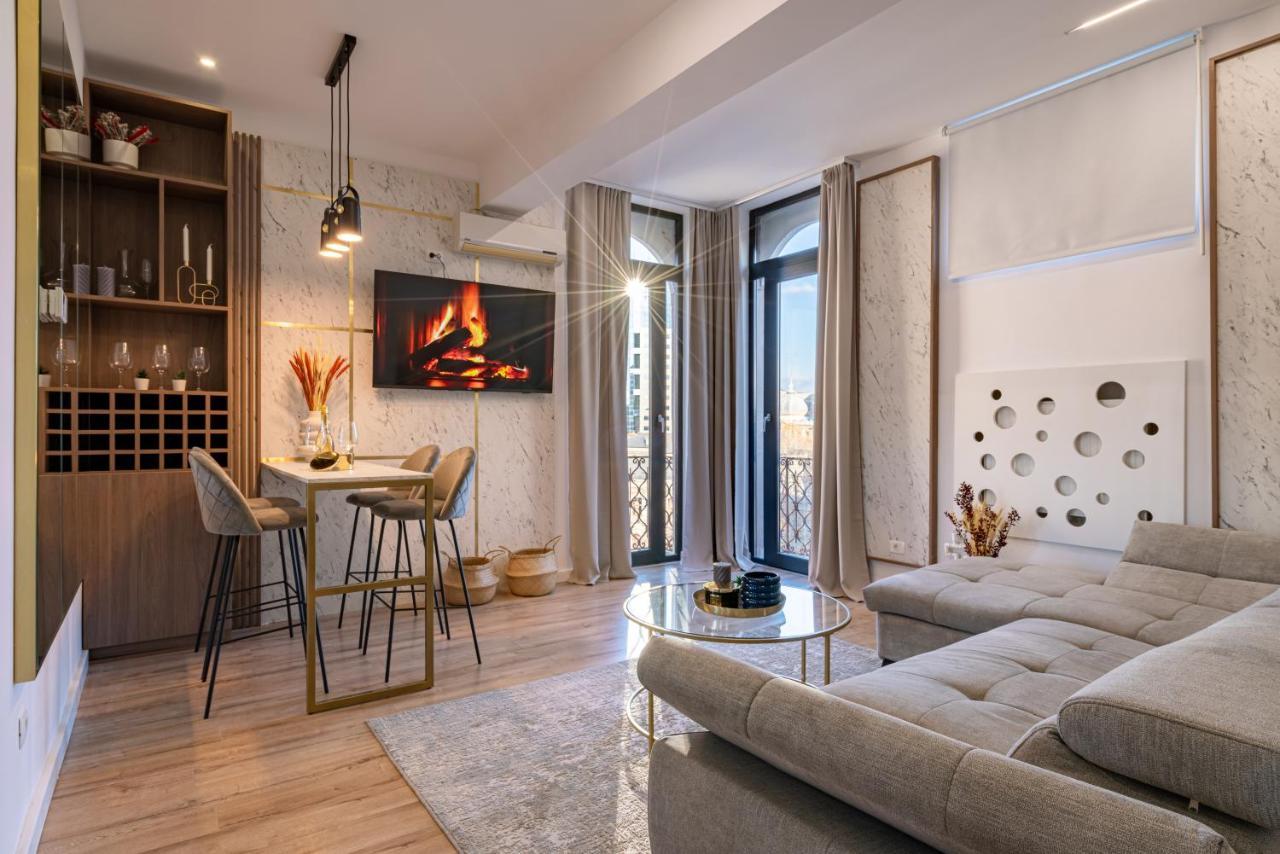 Golden View - Breathtaking Location In