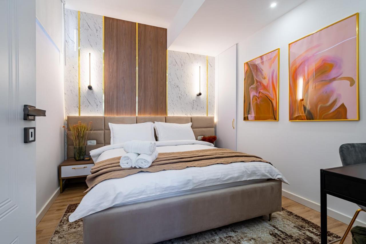 Golden View - Breathtaking Location In Apartment