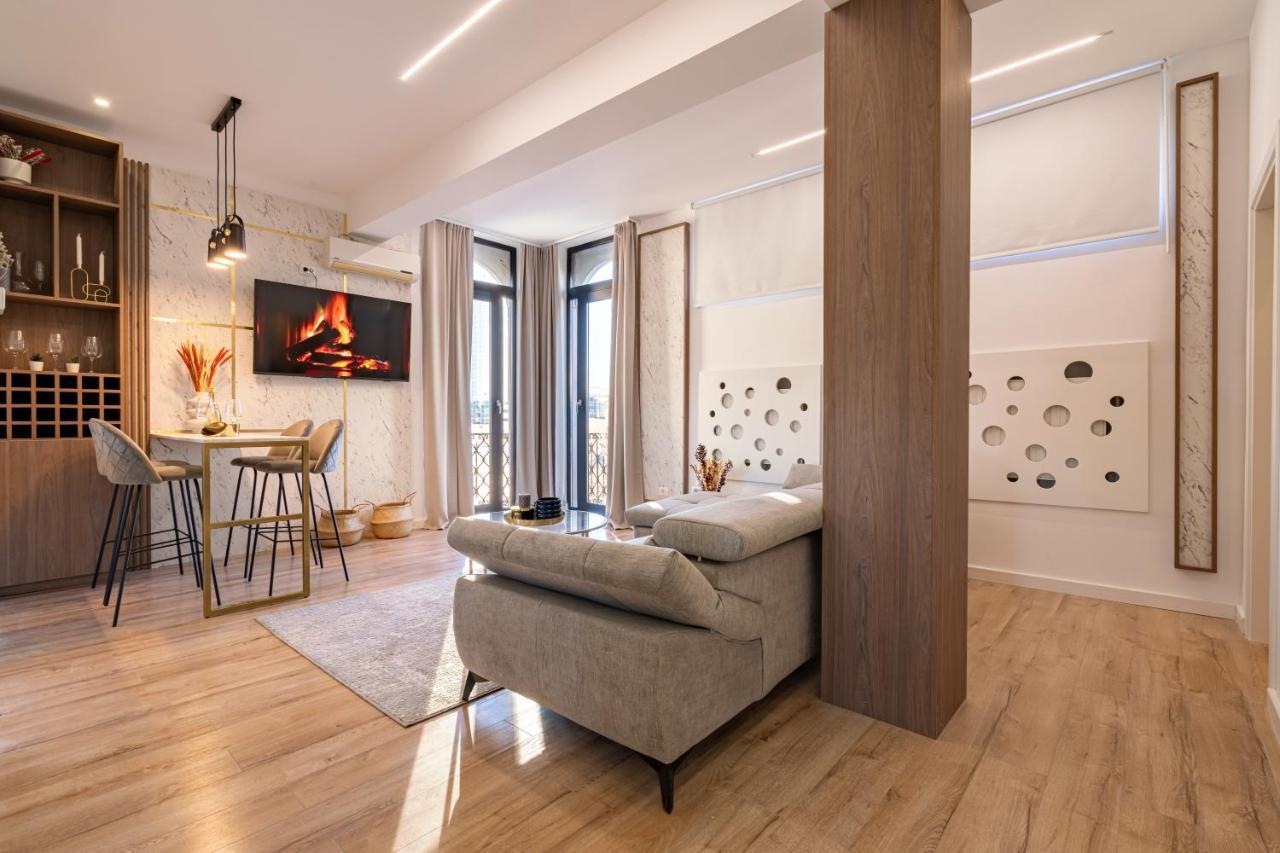 Apartment Golden View - Breathtaking Location In